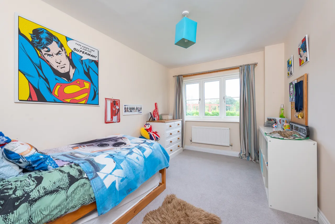 New Mill Lane, Eversley, Hook, Hampshire, RG27 0RA, photo 15
