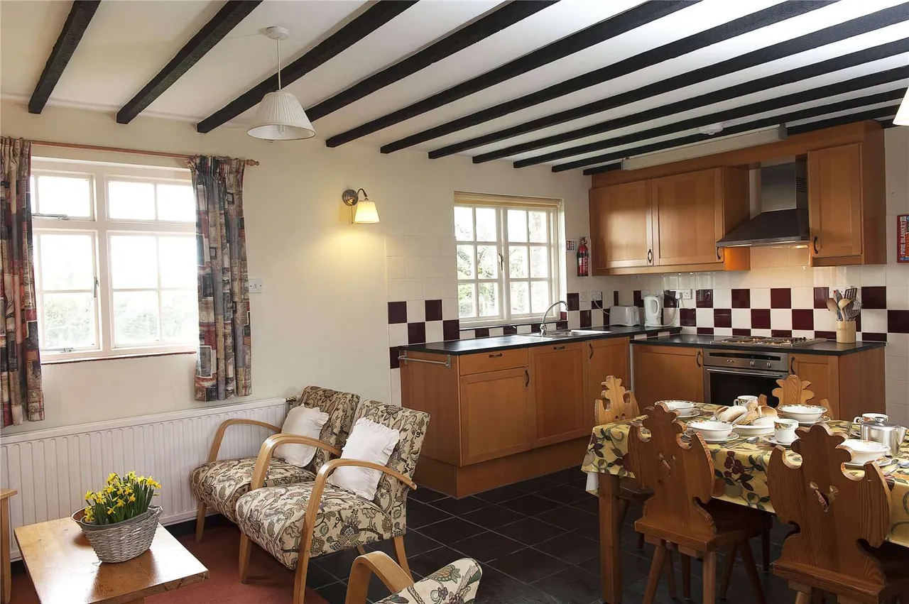 Nr Walwyn's Castle, Haverfordwest, Pembrokeshire, SA62 3ED, photo 10