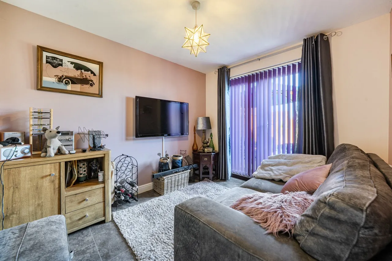 Hotel Road, Kent, ME8, photo 6