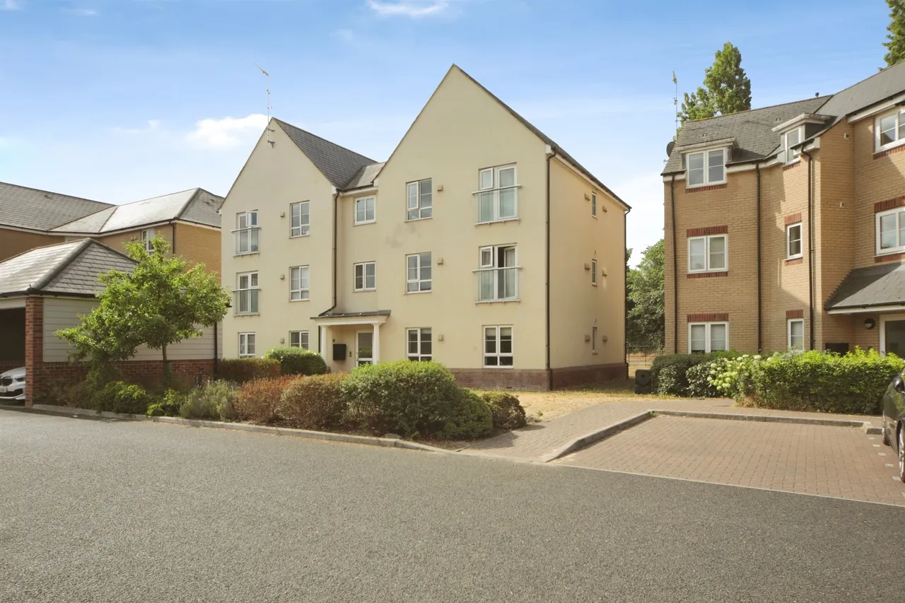 2 bed flat for sale — Turnpike Court, Stowmarket