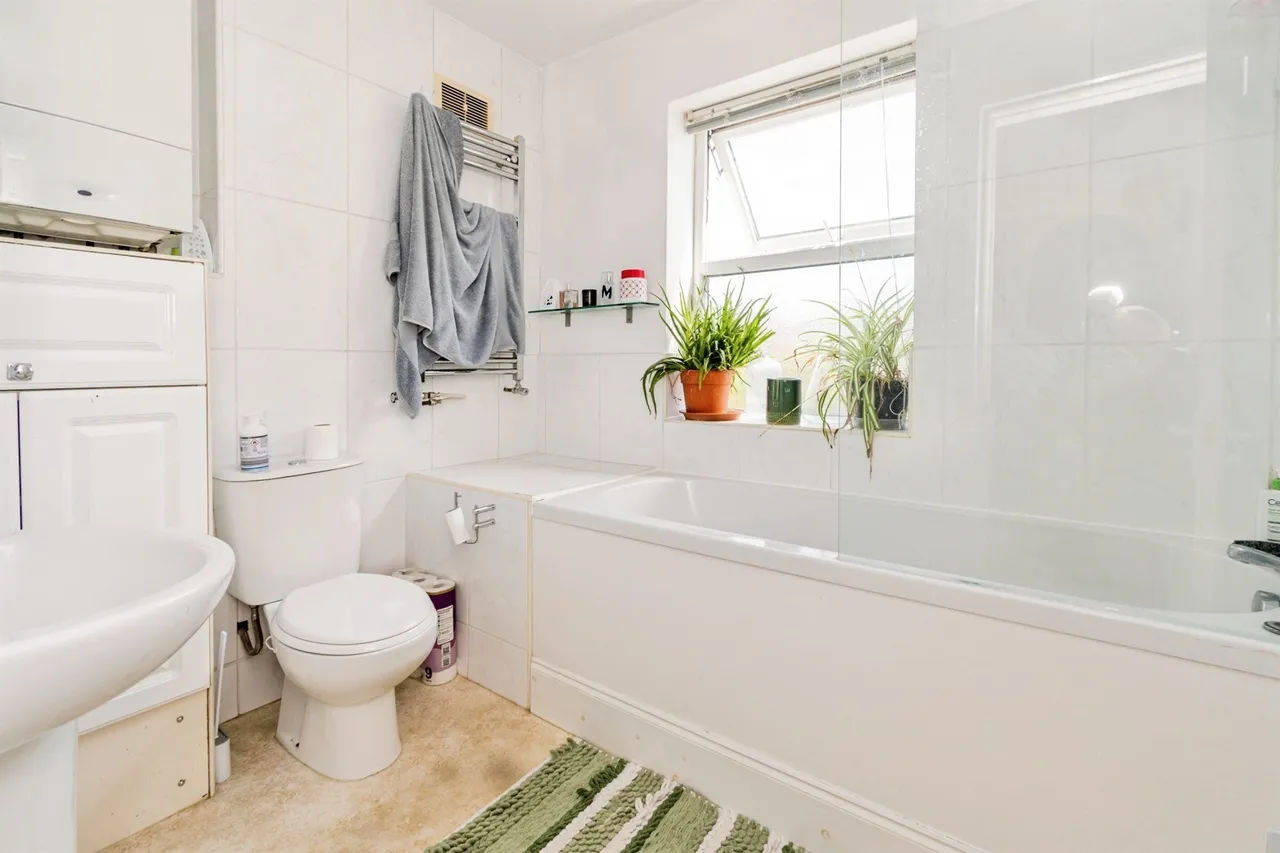 Charlton Road, Southampton, SO15, photo 14