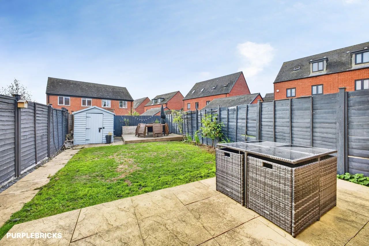 Dover Close, Duston, NN5, photo 14