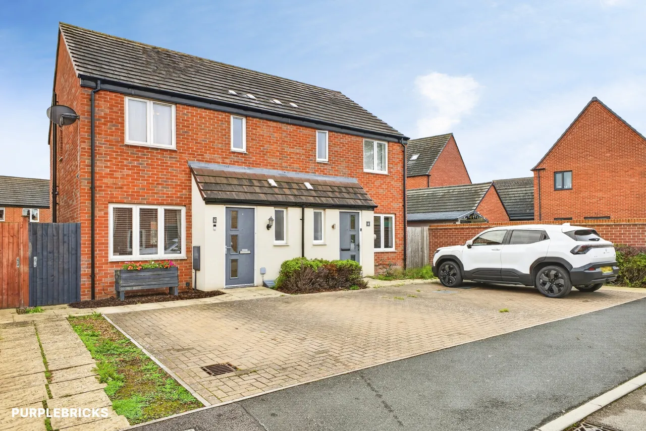 3 bed house for sale, Dover Close, Duston, NN5