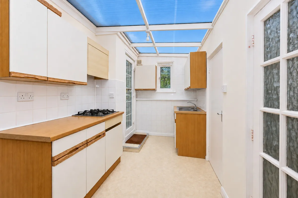 North Lancing, BN15 0NU, photo 20