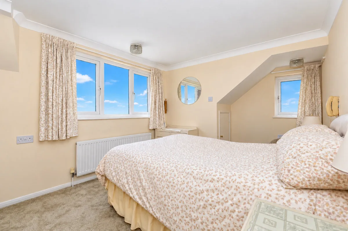 North Lancing, BN15 0NU, photo 23