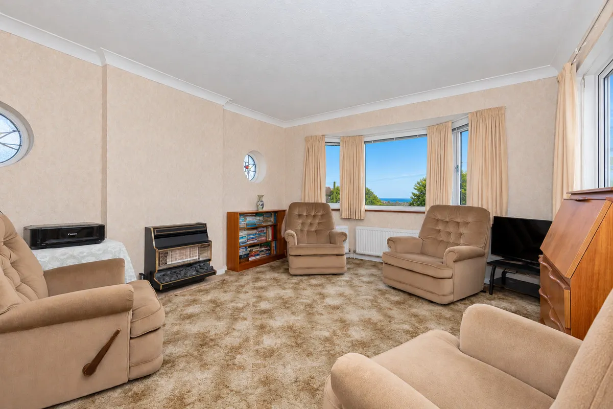 North Lancing, BN15 0NU, photo 6