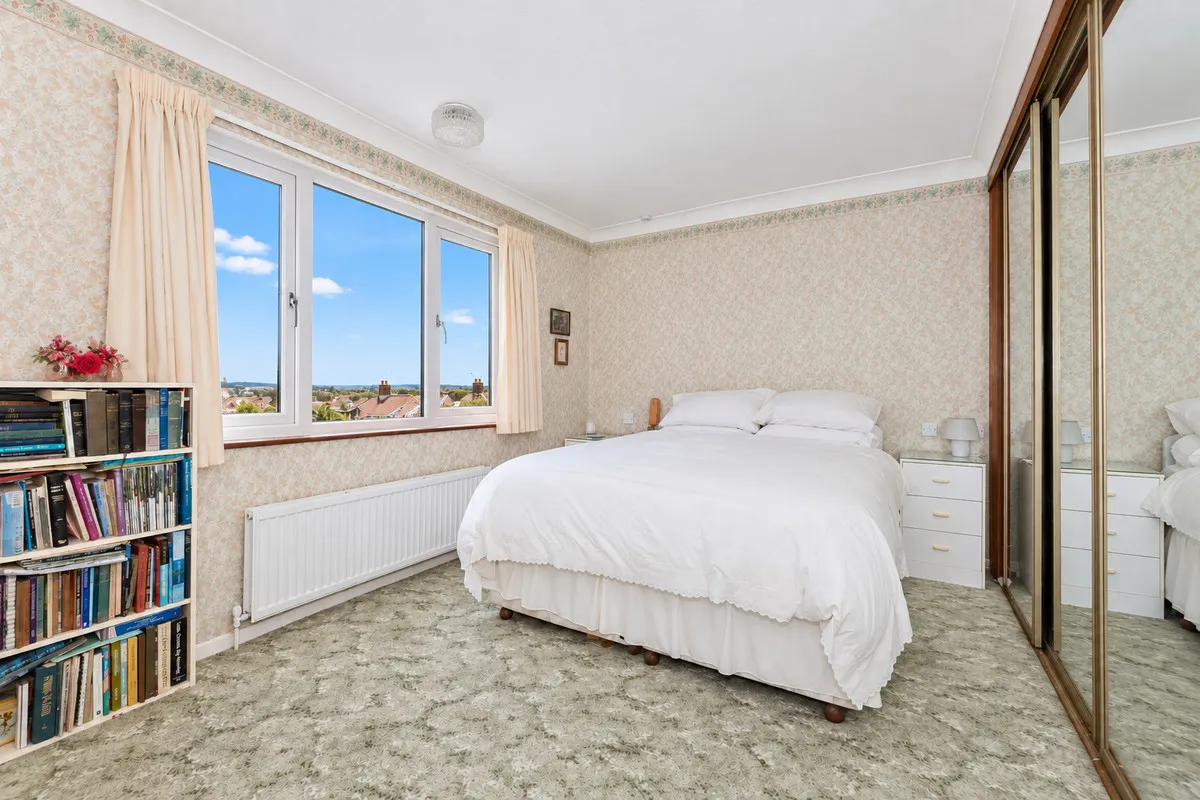 North Lancing, BN15 0NU, photo 8