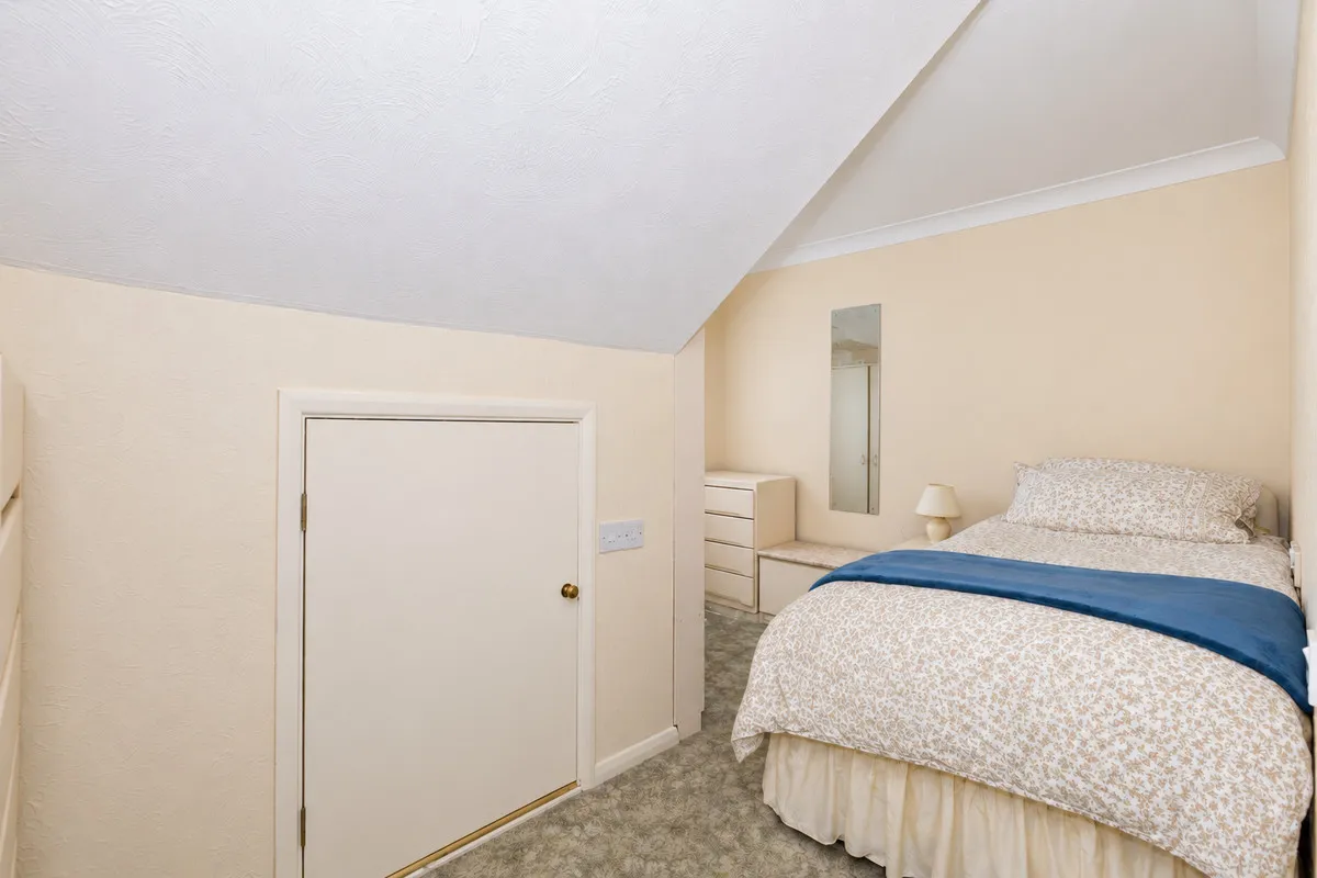 North Lancing, BN15 0NU, photo 24