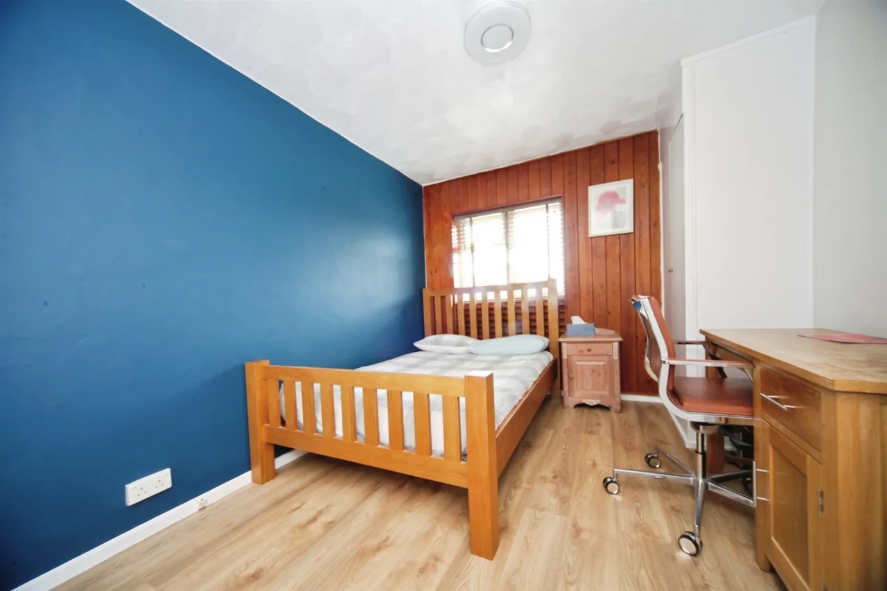 Grove Road, Houghton Regis, LU5, photo 12