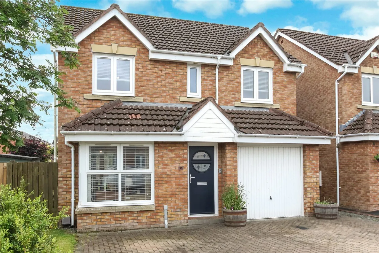 4 bed house for sale — Cricketfield Place, Armadale, Bathgate, West Lothian, EH48