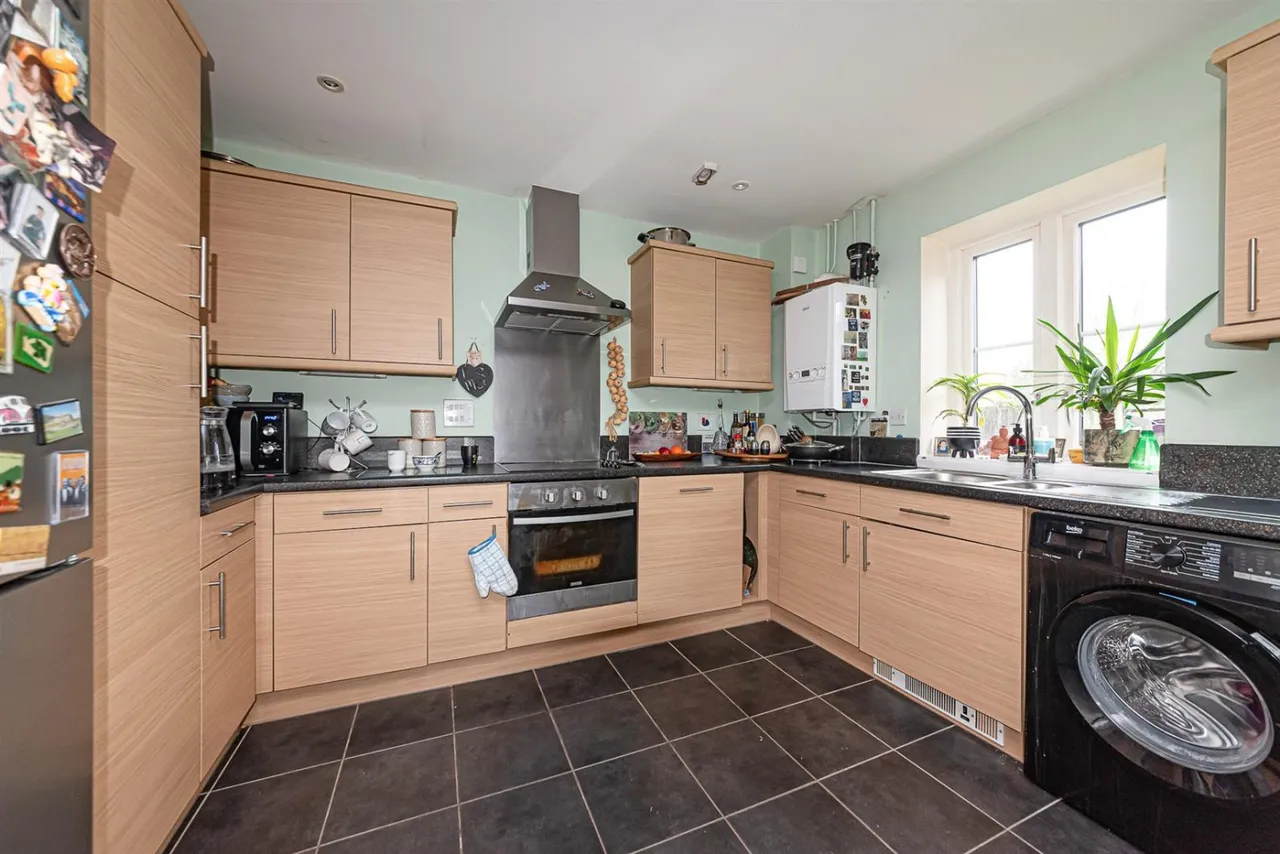 7 Queen Street, Aldershot, photo 6