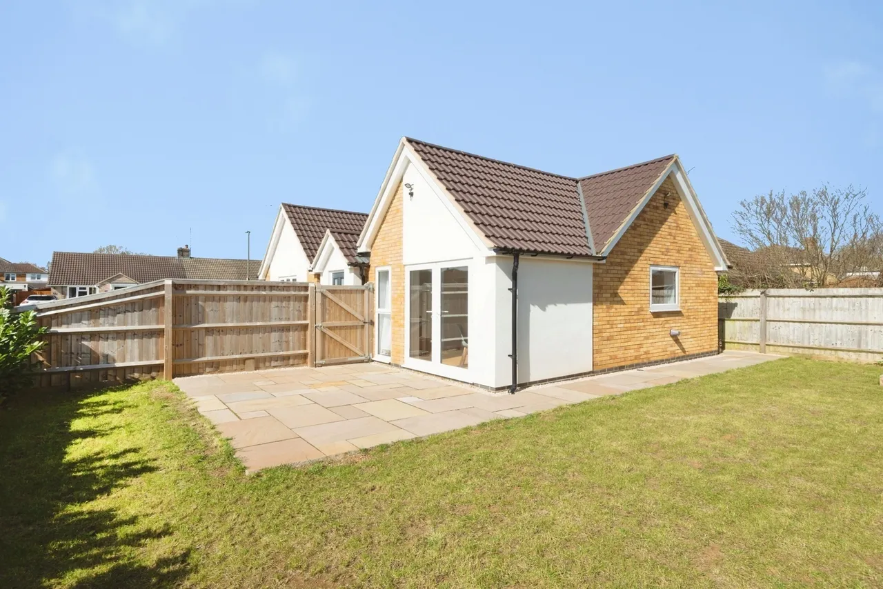 St. Annes Road, Banbury, Oxfordshire, OX16, photo 12