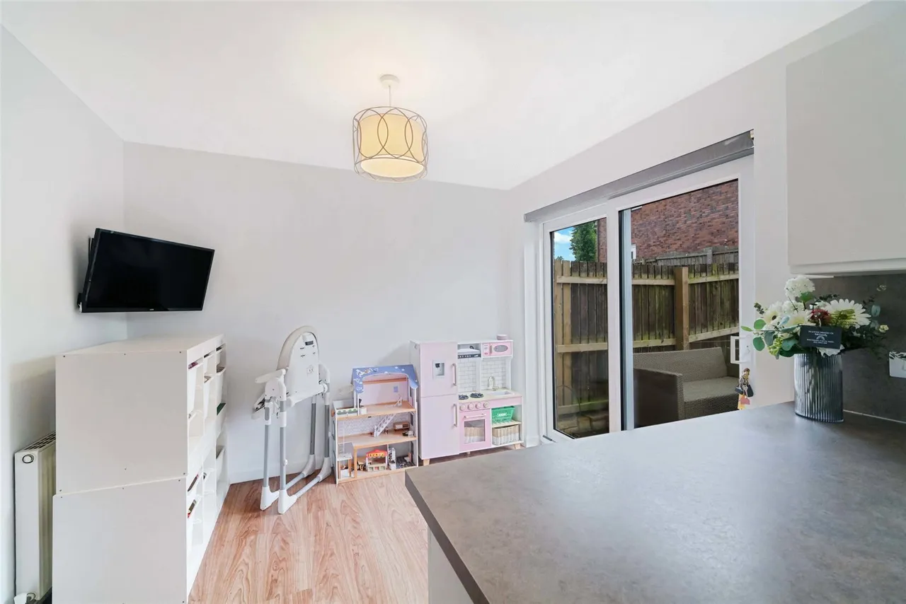 Whiteford Avenue, Dumbarton, G82, photo 5