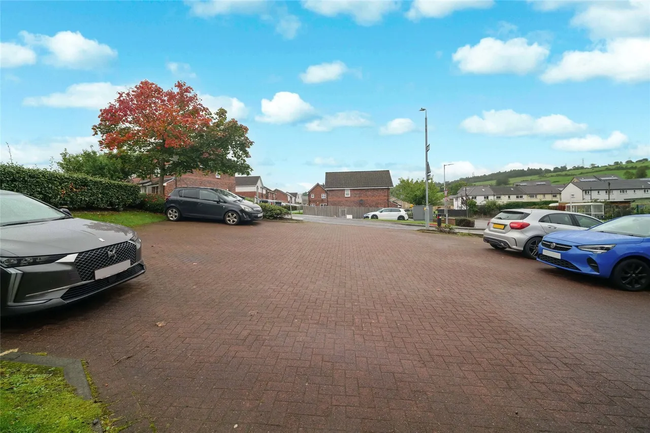 Whiteford Avenue, Dumbarton, G82, photo 15