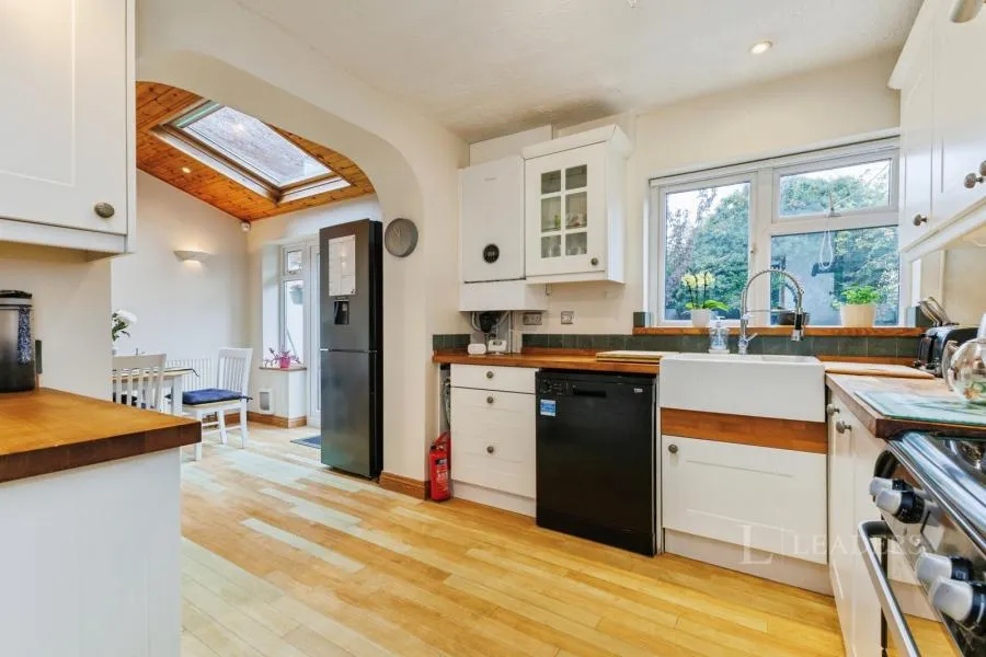 Merrylands Road, Great Bookham, KT23, photo 9