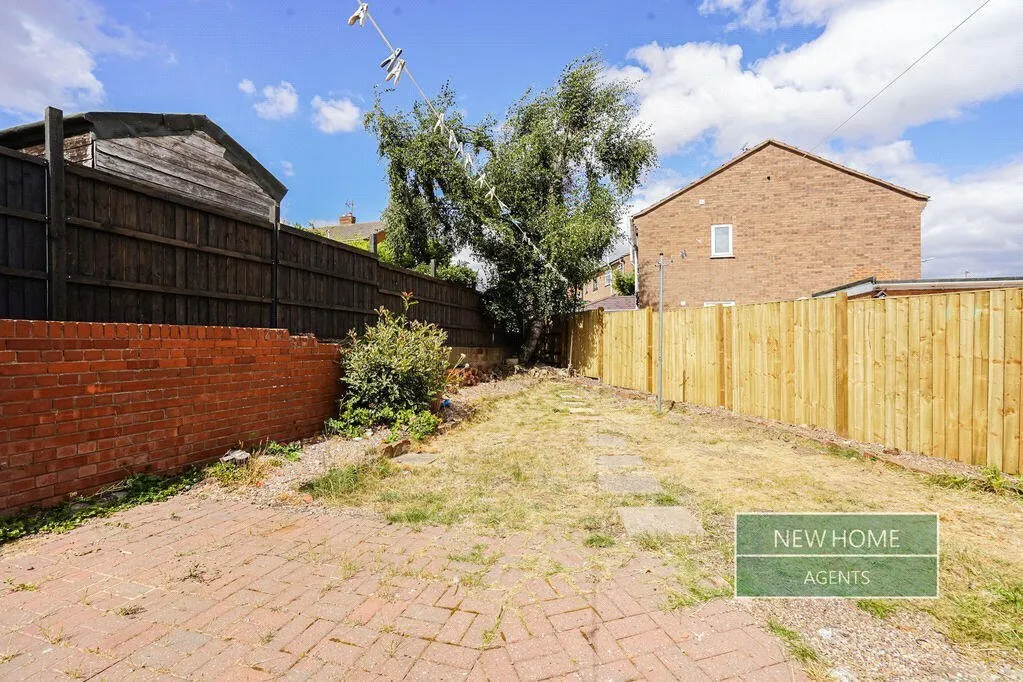 Romsey Place, Mansfield, NG19, photo 15