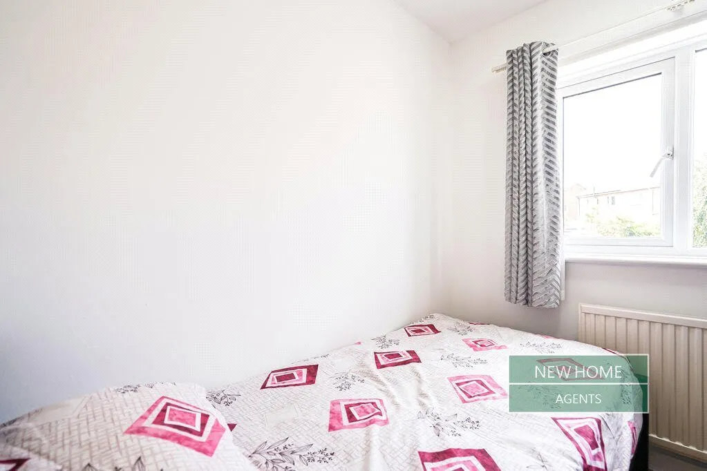 Romsey Place, Mansfield, NG19, photo 13