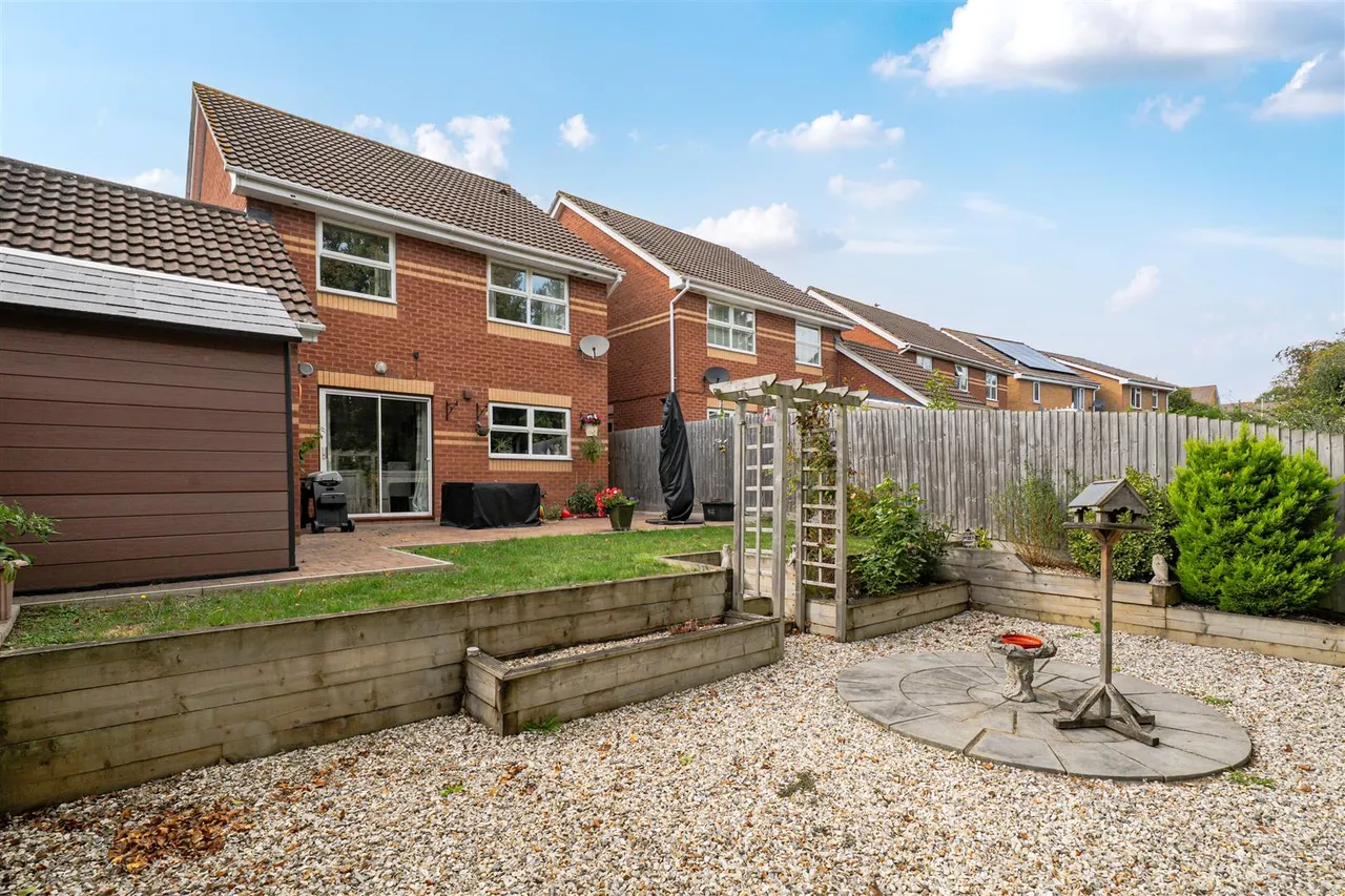 Gibbs Leaze, Hilperton, BA14, photo 6