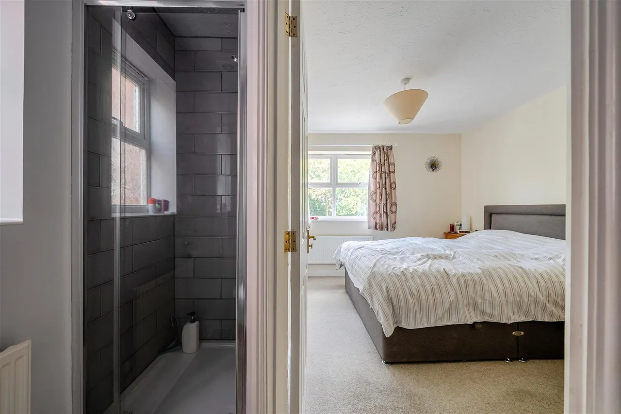 Gibbs Leaze, Hilperton, BA14, photo 15