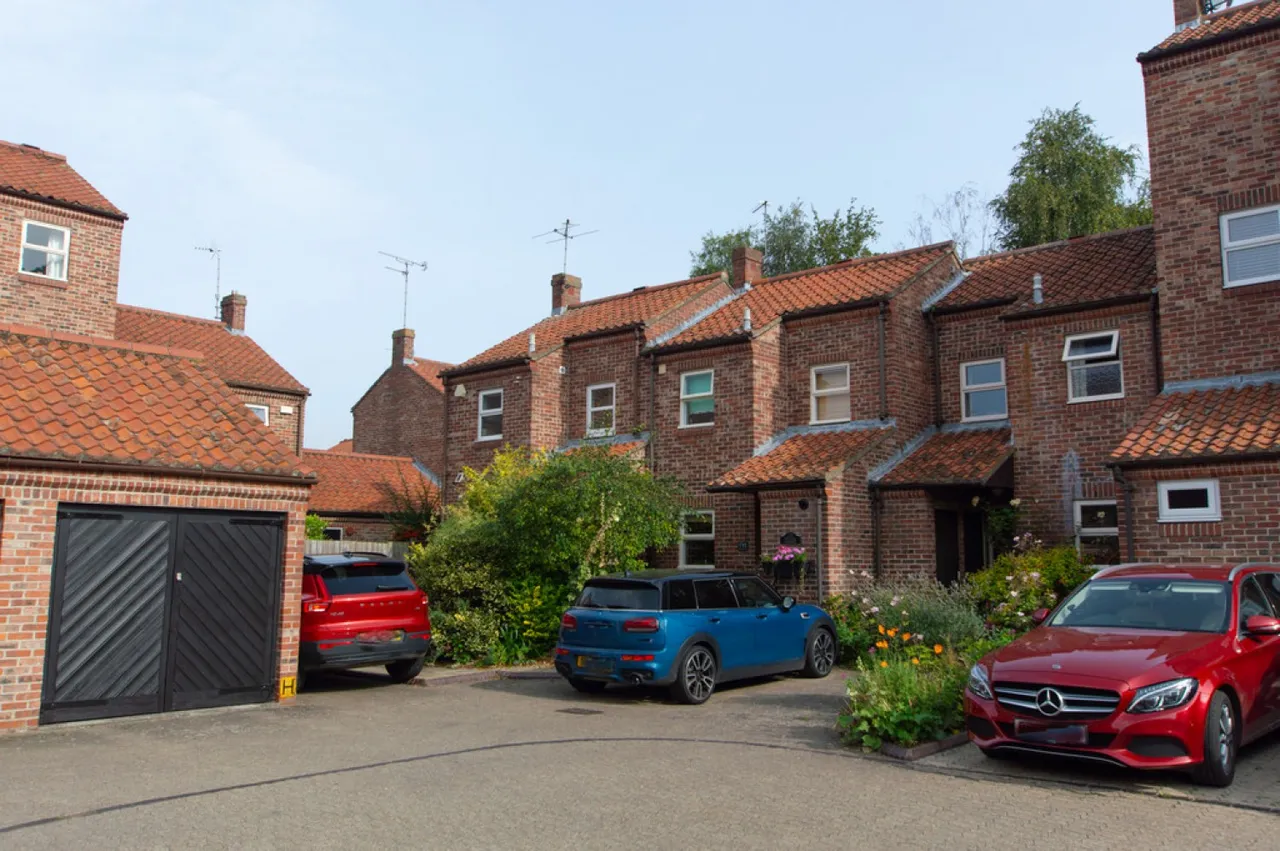 1 bed house to rent — Pear Tree Court, York