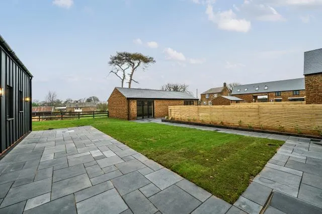 Alkerton Barn Cottages, Alkerton, OX15, photo 34