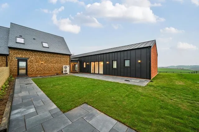 Alkerton Barn Cottages, Alkerton, OX15, photo 33