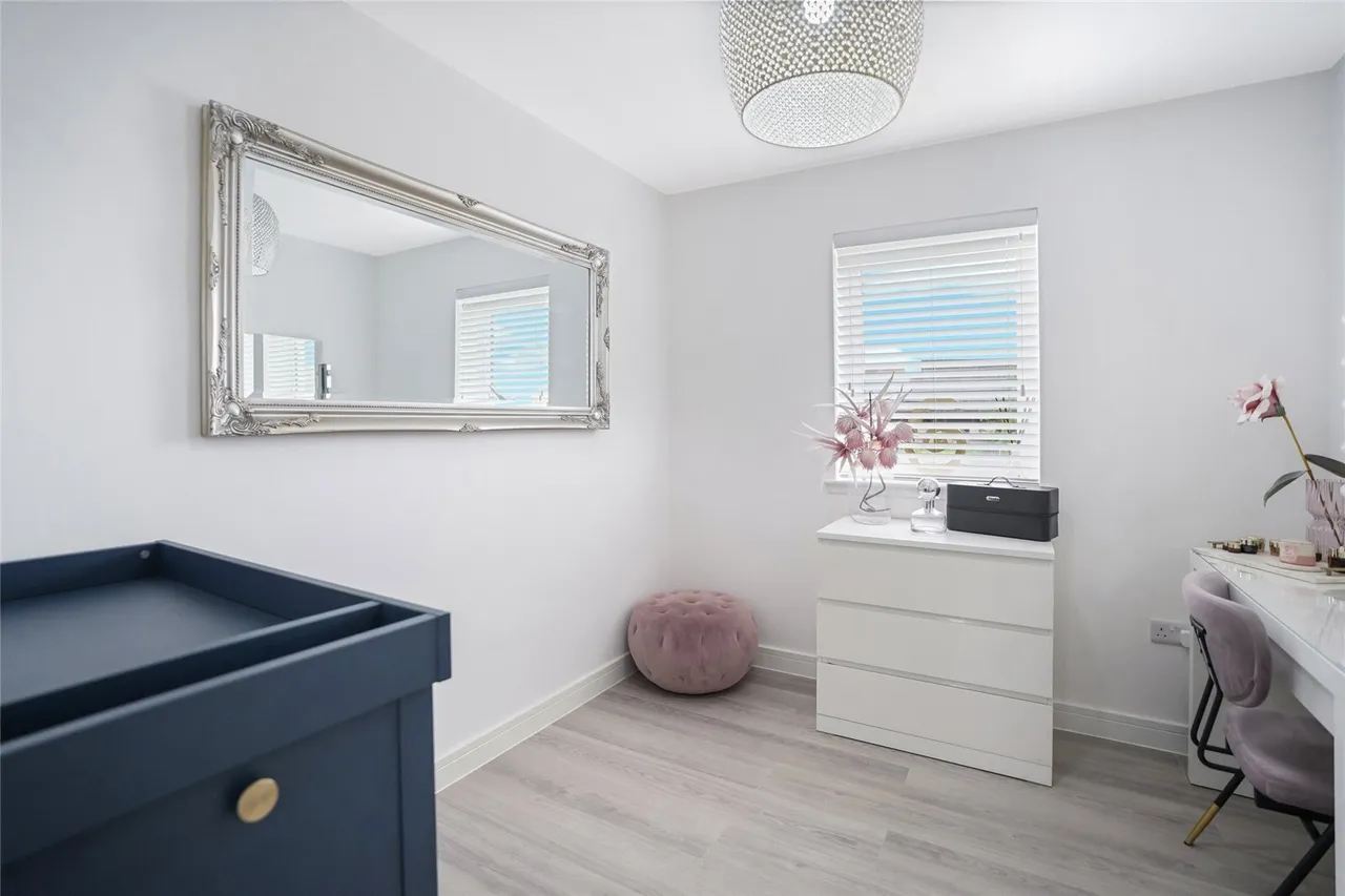 Cuinin Road, Star, Glenrothes, Fife, KY7, photo 19