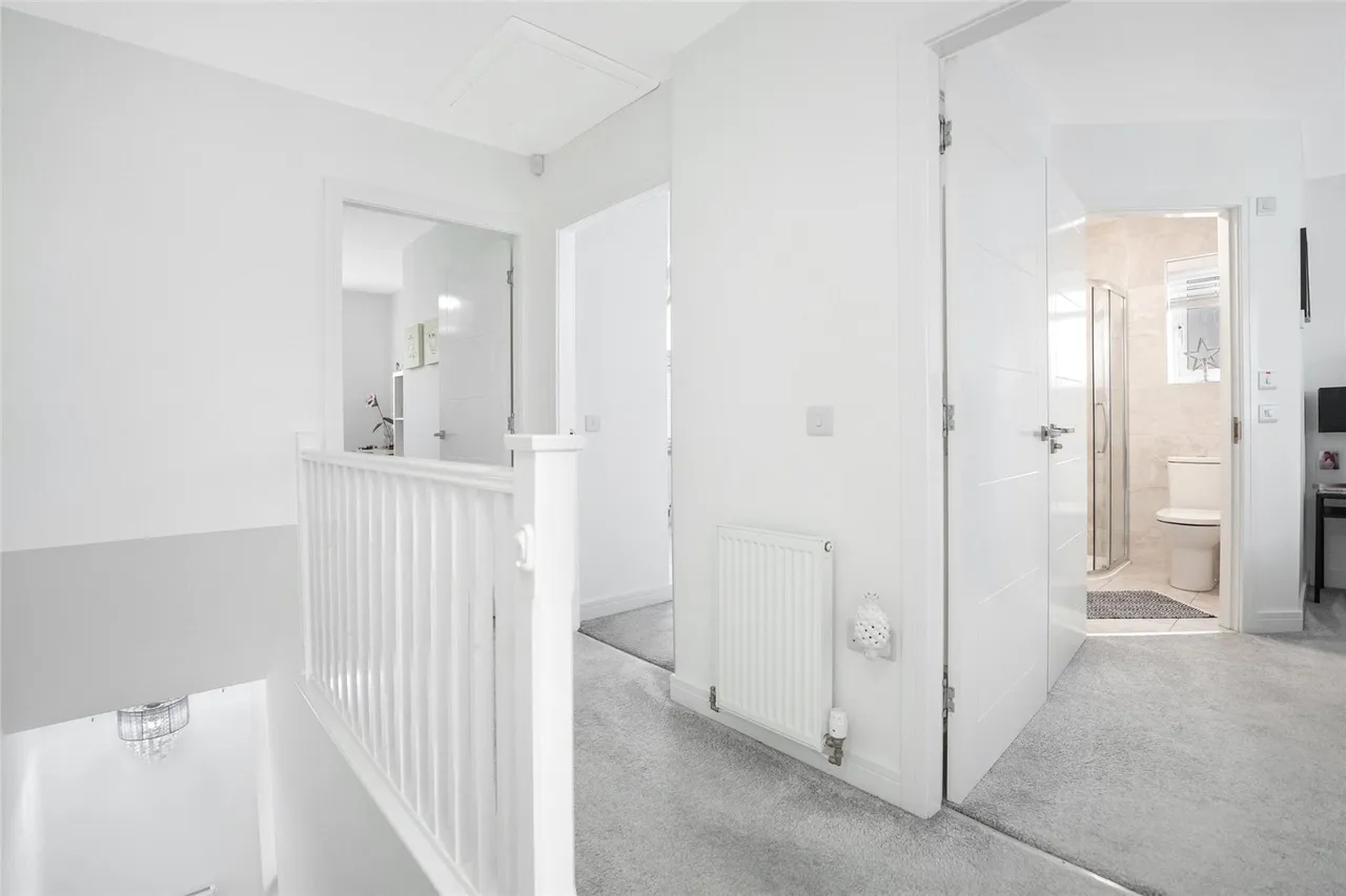 Cuinin Road, Star, Glenrothes, Fife, KY7, photo 15