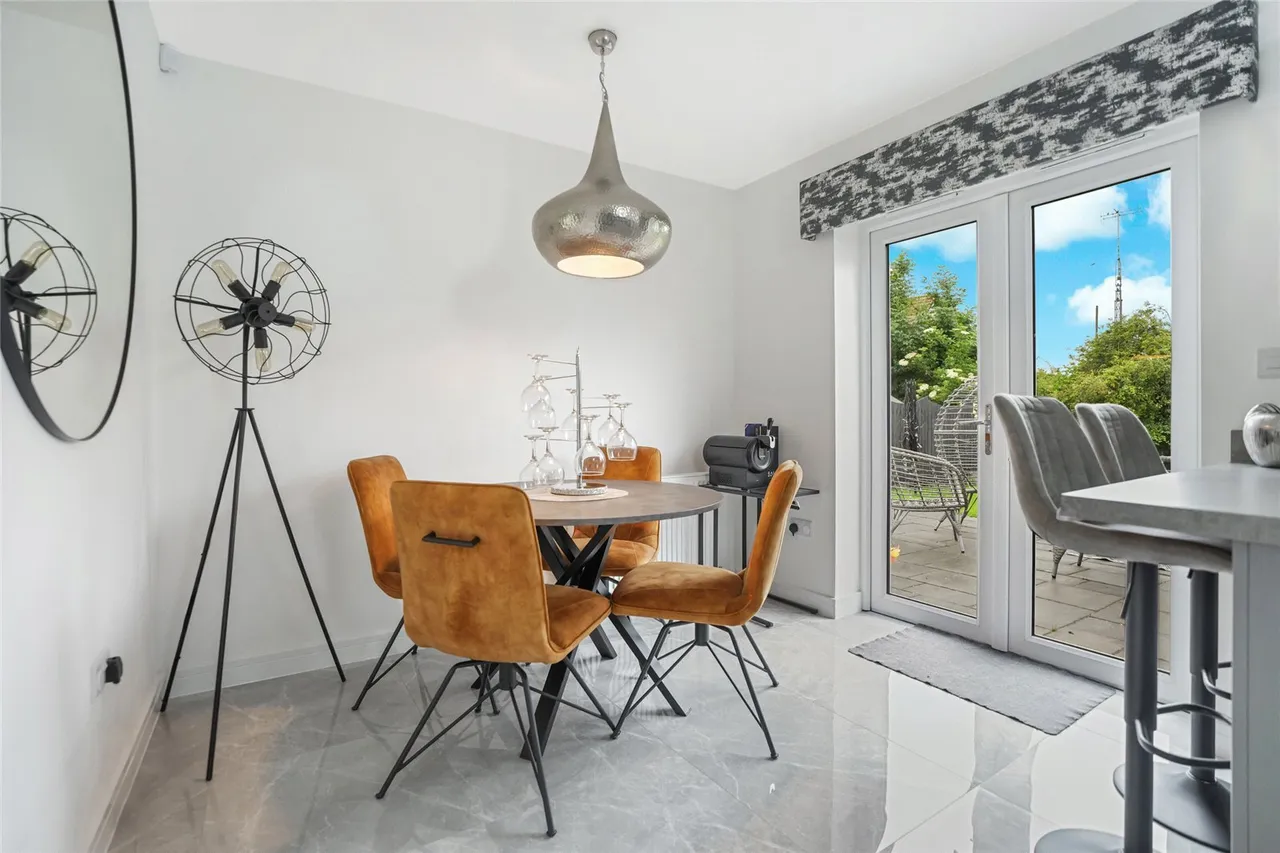 Cuinin Road, Star, Glenrothes, Fife, KY7, photo 6