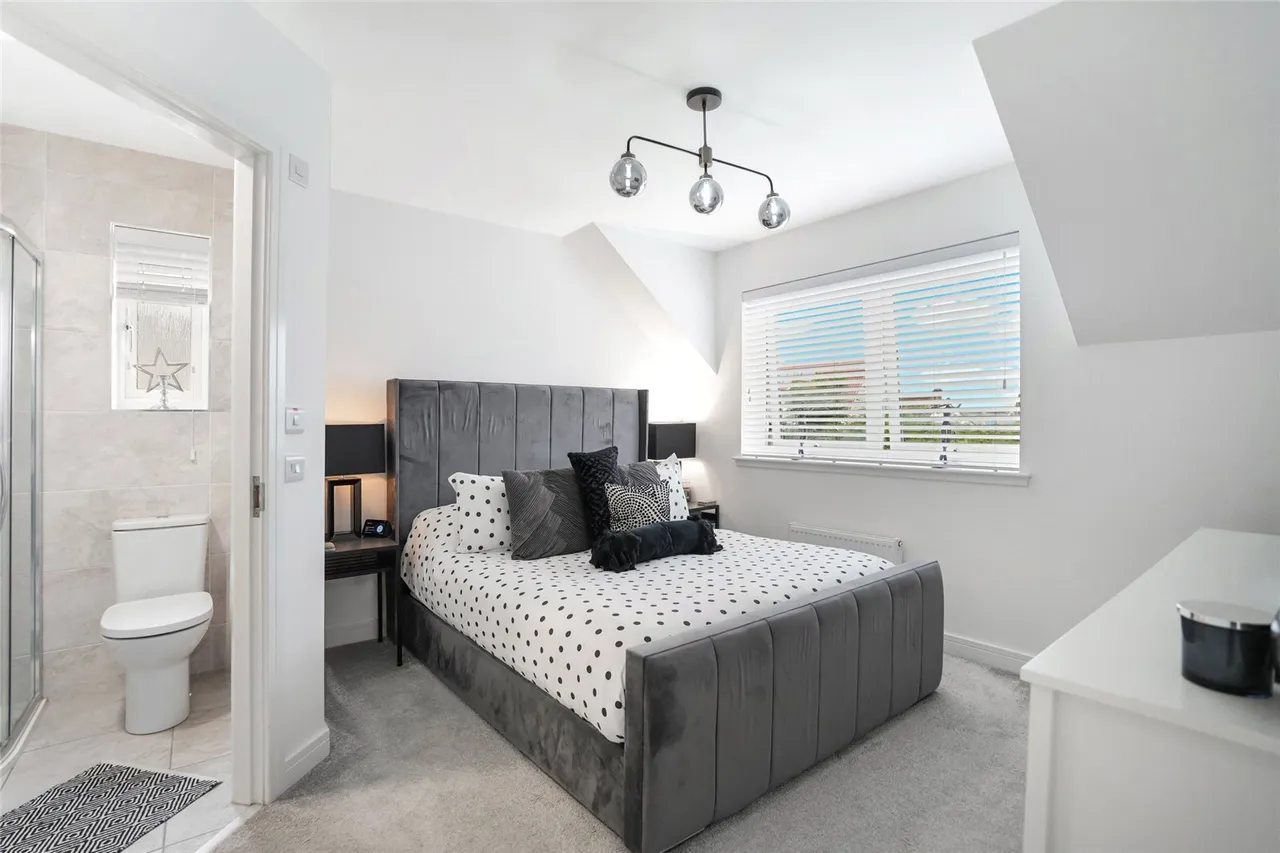 Cuinin Road, Star, Glenrothes, Fife, KY7, photo 7