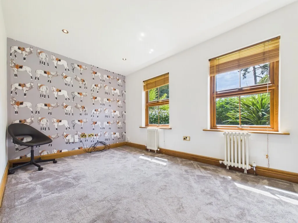 Cowfold Road, Bolney, photo 13