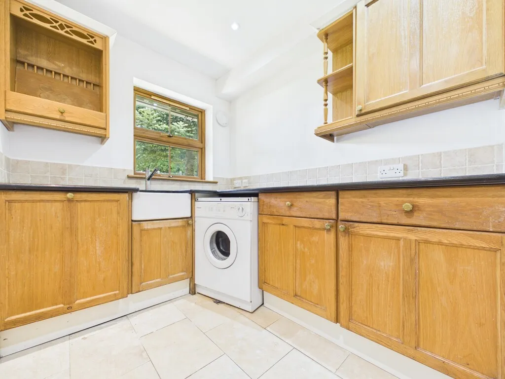 Cowfold Road, Bolney, photo 19