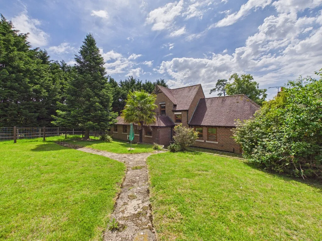 Cowfold Road, Bolney, photo 17