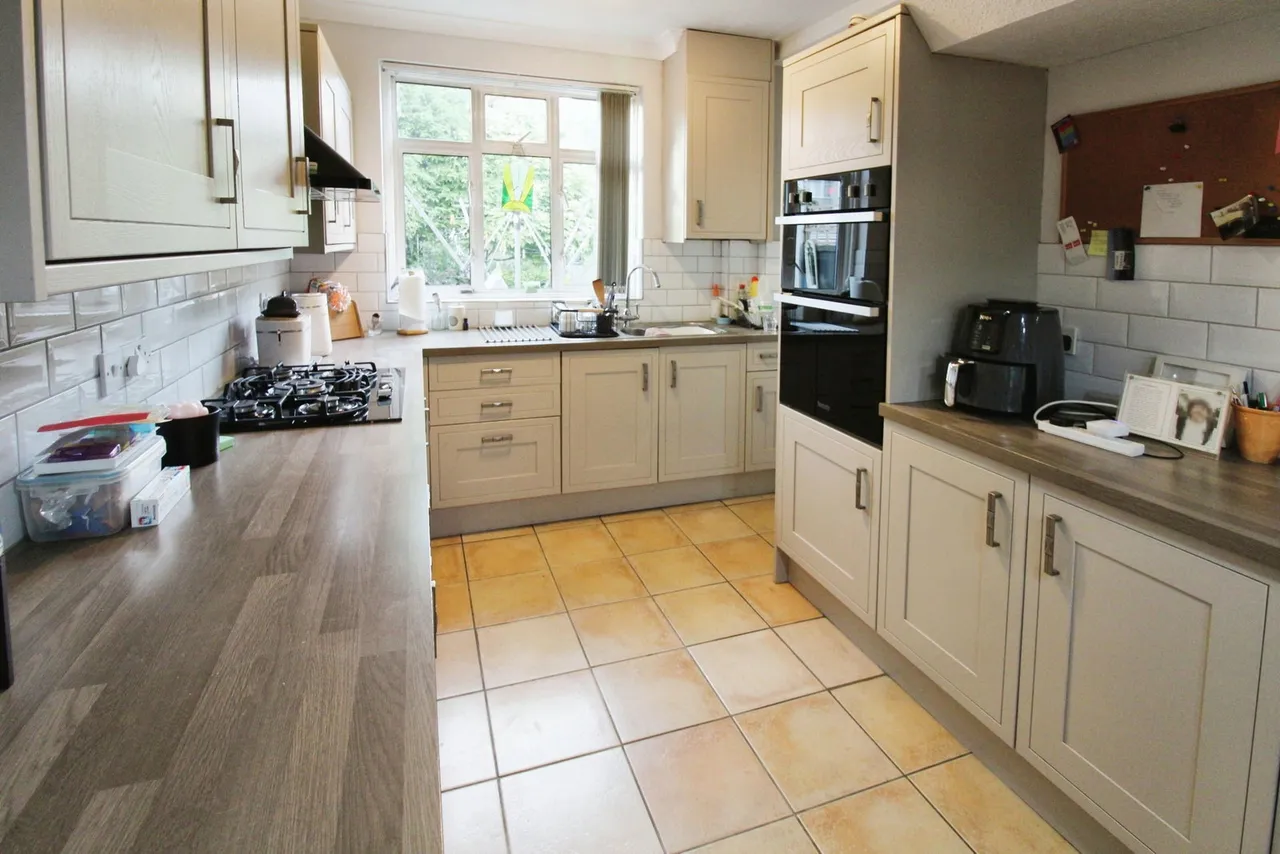 Belmont Road, Harrow, HA3 7PP, photo 4