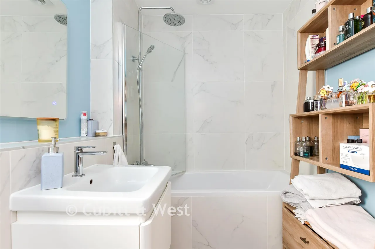 Salvington Road, Worthing, BN13, photo 10