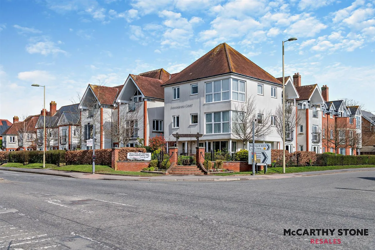 Avenue Road, Lymington, SO41, photo 19