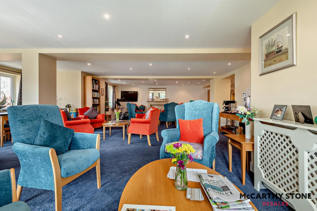 Avenue Road, Lymington, SO41, photo 9