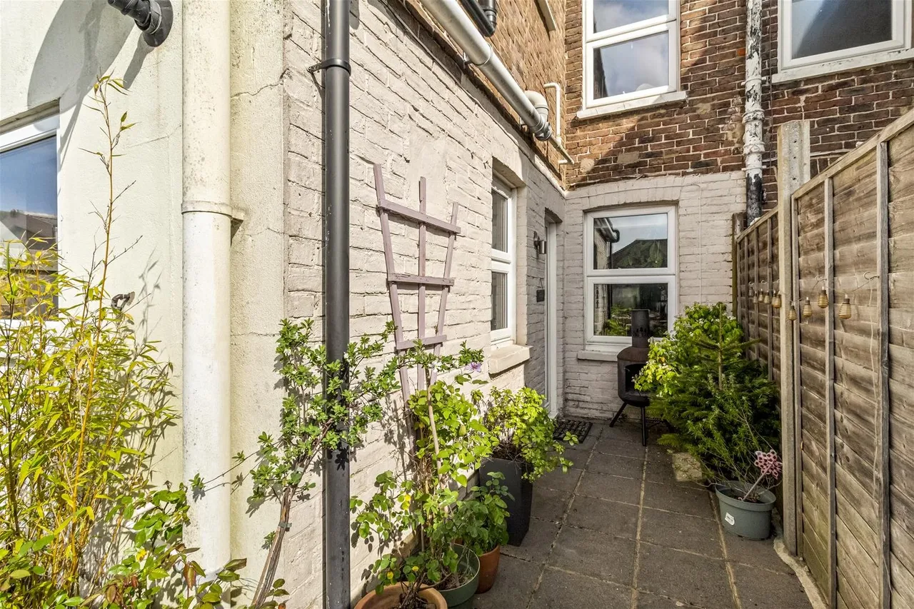 Greenland Road, Worthing, photo 19