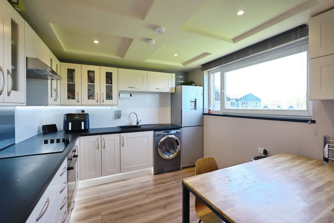 Saughton Mains Terrace, Edinburgh, EH11, photo 4