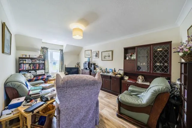 Grove Court, Banbury, OX15, photo 8
