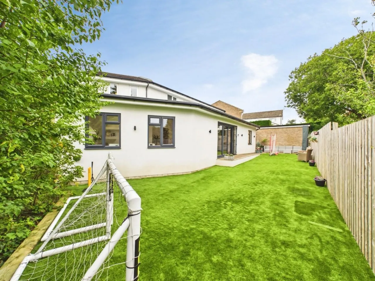 Mansfield Avenue, Bingley, BD16, photo 30