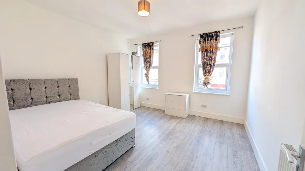 Alferton Road, Nottingham, NG7, photo 3