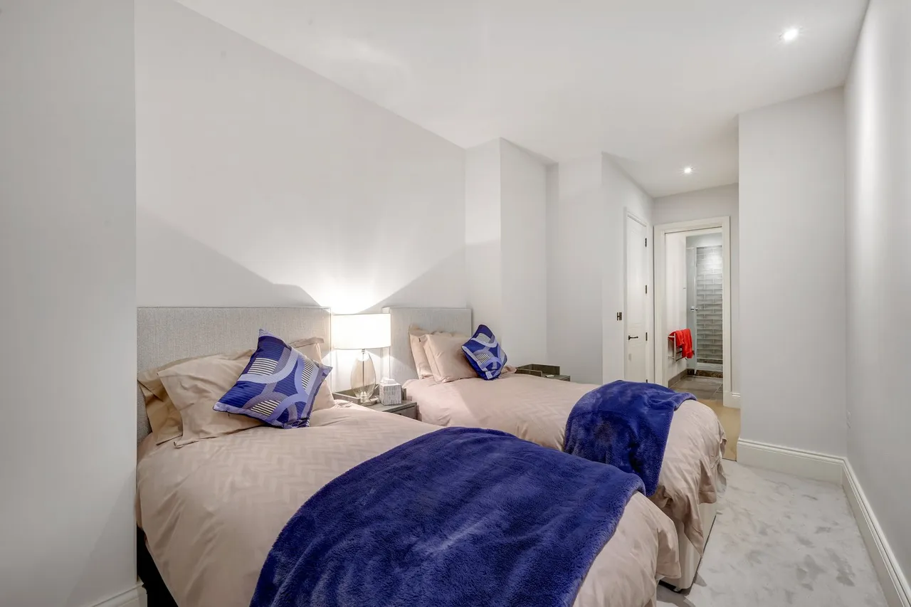 Courtfield Gardens, South Kensington, London, SW5 0PA, photo 9