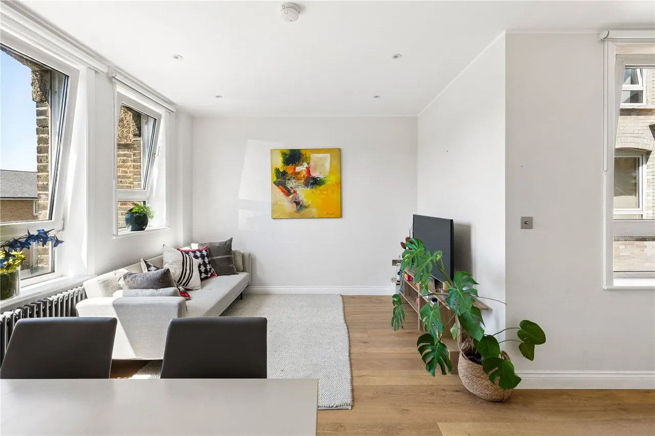 2 bed flat for sale — Highbury Corner, London, N5
