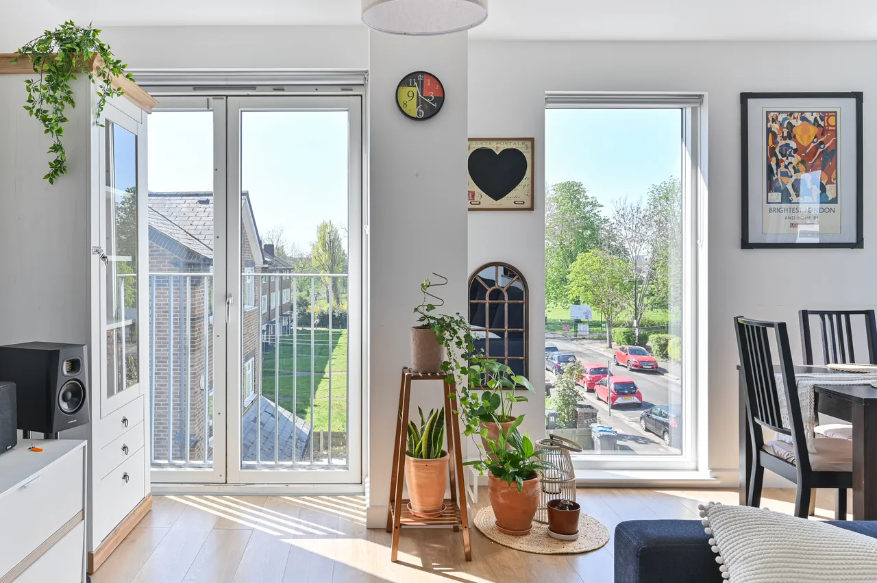 Flat 23, Paxton House, 9 Cargreen Road, London, photo 6