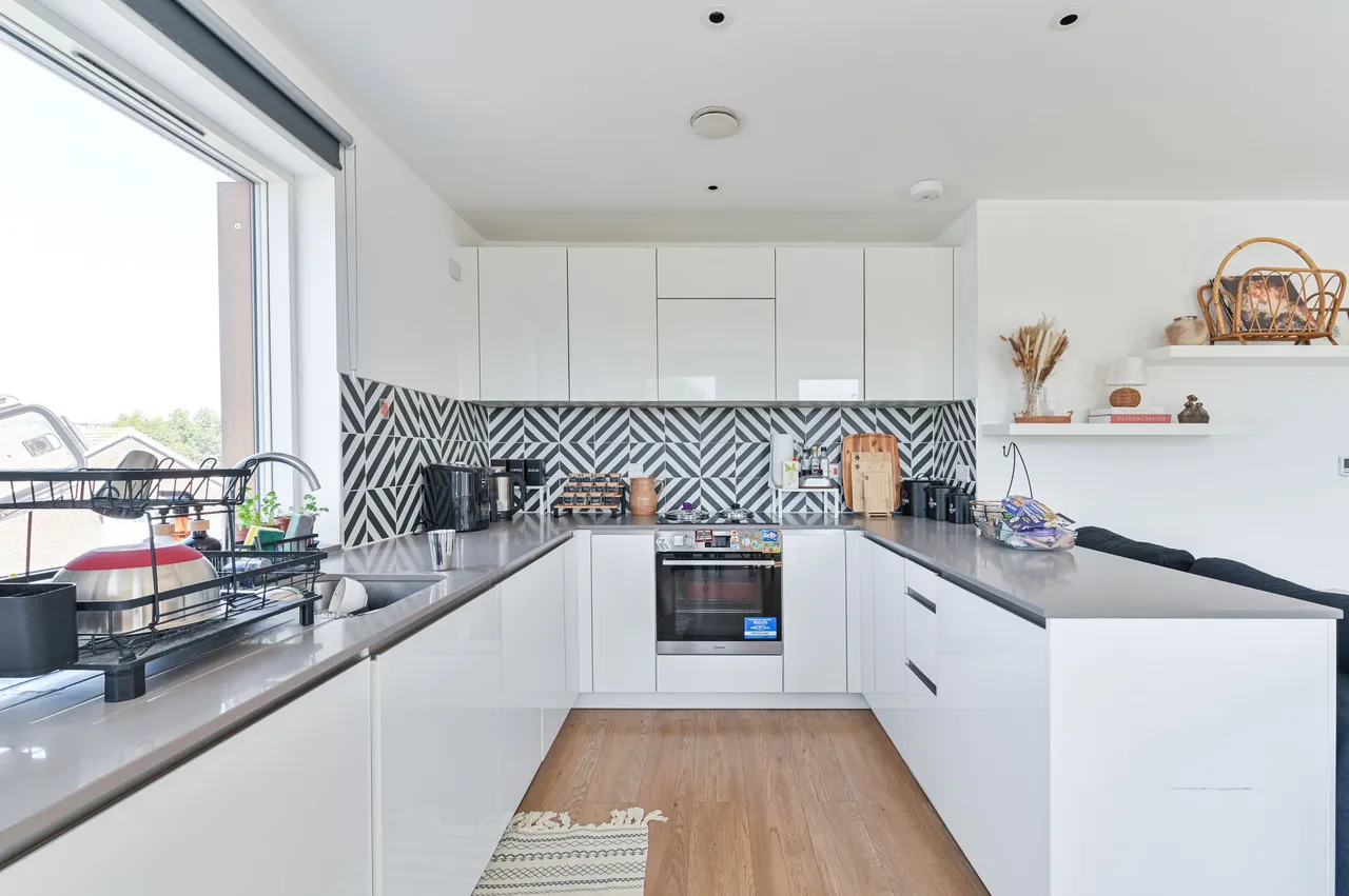 Flat 23, Paxton House, 9 Cargreen Road, London, photo 7