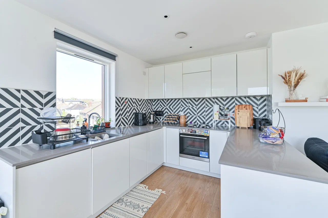 Flat 23, Paxton House, 9 Cargreen Road, London, photo 8