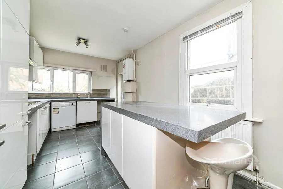 Caversham Road, Reading, RG1, photo 3