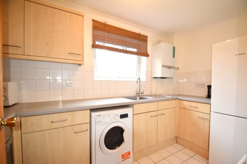 Chaseley Drive, W4, photo 8