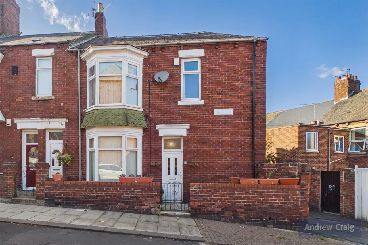 3 bed house for sale, Clifton Terrace, South Shields, NE33